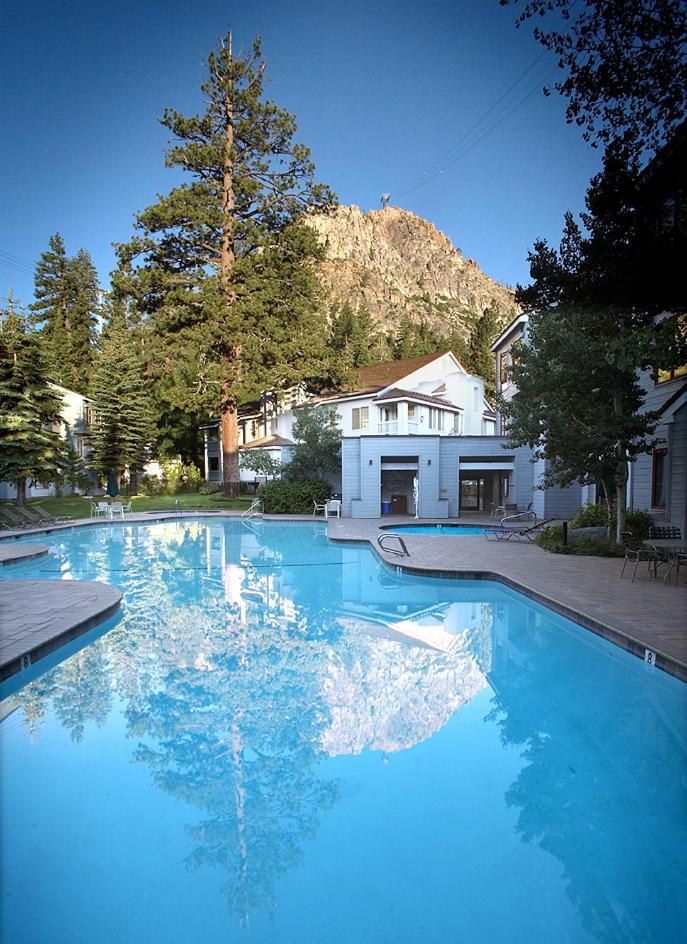 Studio #115 Olympic Valley  Exterior photo